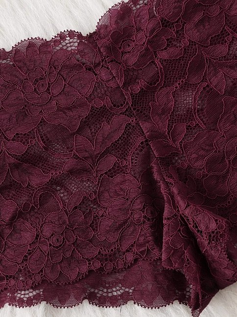 Kadın Bordo Dantelli & Kurdelalı Sütyen Külot Takımı – Modern, Konforlu Ve Günlük Kombinlere Uygun