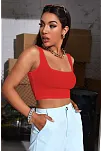 Kadın Kırmızı Kalın Askılı Crop Top Büstiyer – Modern Ve Şık Tasarım