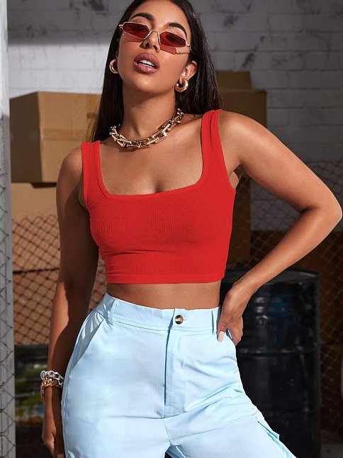 Kadın Kırmızı Kalın Askılı Crop Top Büstiyer – Modern Ve Şık Tasarım