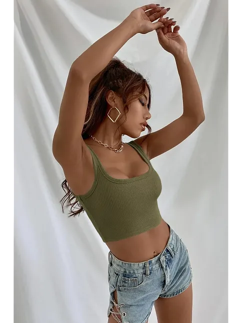 Kadın Haki Yeşili Kalın Askılı Crop Top Büstiyer – Modern Ve Şık Tasarım