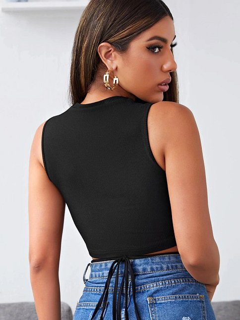 Kadın Siyah Çapraz Bağlamalı Crop Top Büstiyer – Modern Ve Şık Tasarım