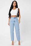 Kadın Beyaz Kare Yaka Crop Top Bluz – Şık, Rahat Ve Kolay Kombinlenebilir
