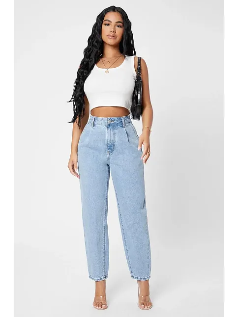 Kadın Beyaz Kare Yaka Crop Top Bluz – Şık, Rahat Ve Kolay Kombinlenebilir