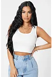 Kadın Beyaz Kare Yaka Crop Top Bluz – Şık, Rahat Ve Kolay Kombinlenebilir
