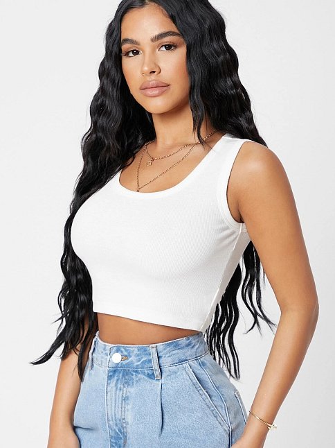 Kadın Beyaz Kare Yaka Crop Top Bluz – Şık, Rahat Ve Kolay Kombinlenebilir