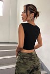 Kadın Siyah Kare Yaka Kalınlaşan Omuz Detaylı Crop Top Bluz