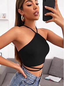 Kadın Siyah Sırtı Açık Boyundan Çapraz Bağlamalı Crop Top Bluz – Şık, Rahat Ve Kolay Kombinlenebilir