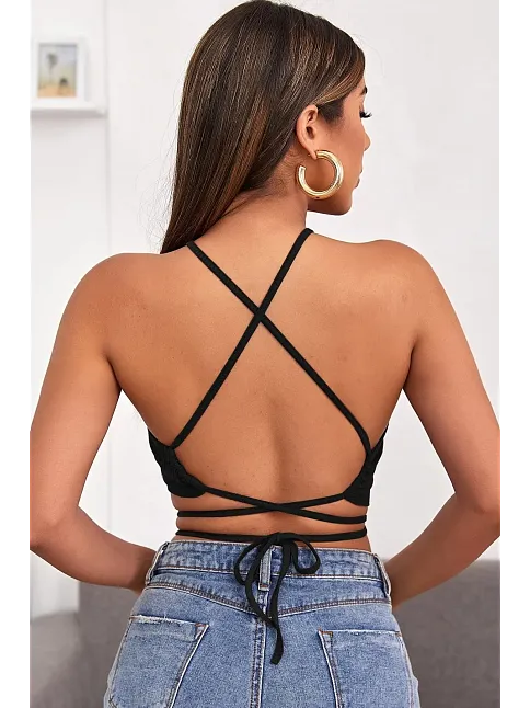 Kadın Siyah Sırtı Açık Boyundan Çapraz Bağlamalı Crop Top Bluz – Şık, Rahat Ve Kolay Kombinlenebilir
