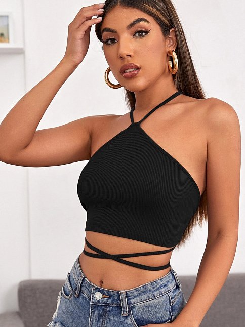 Kadın Siyah Sırtı Açık Boyundan Çapraz Bağlamalı Crop Top Bluz – Şık, Rahat Ve Kolay Kombinlenebilir