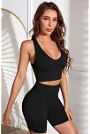 Kadın Siyah Derin Göğüs Dekolteli Şık Crop Top Bluz – Şık, Rahat Ve Kolay Kombinlenebilir