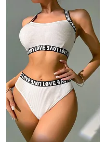 Kadın Beyaz Çapraz Sırt Ve Love Yazı Detaylı Iç Çamaşır Takımı – Modern, Konforlu