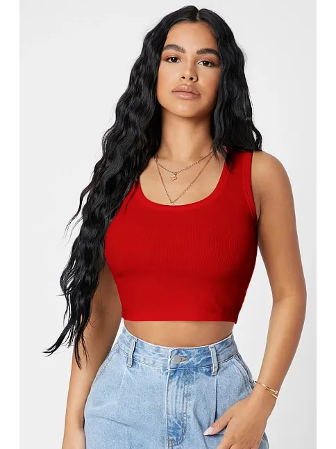 Kadın Kırmızı Kare Yaka Crop Top Bluz – Şık, Rahat Ve Kolay Kombinlenebilir