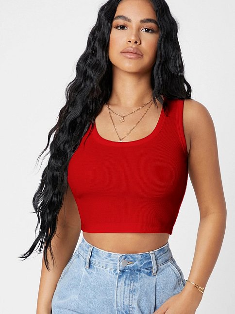 Kadın Kırmızı Kare Yaka Crop Top Bluz – Şık, Rahat Ve Kolay Kombinlenebilir