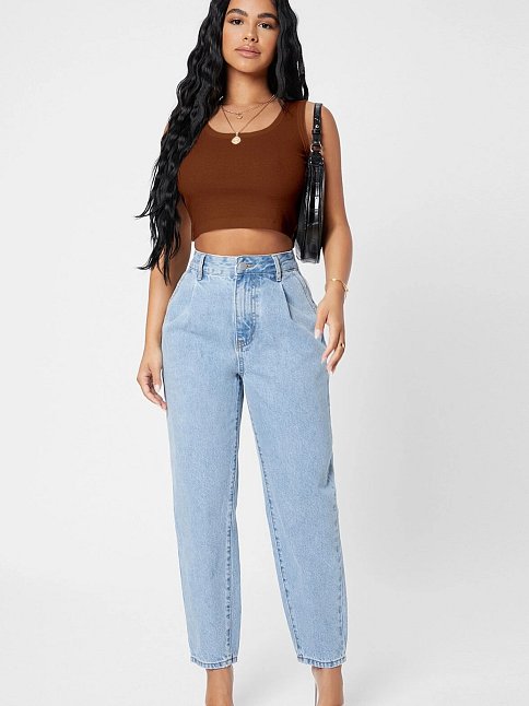 Kadın Kahverengi Kare Yaka Crop Top Bluz – Şık, Rahat Ve Kolay Kombinlenebilir
