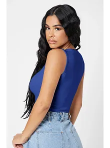 Kadın Lacivert Kare Yaka Crop Top Bluz – Şık, Rahat Ve Kolay Kombinlenebilir
