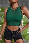 Kadın Yeşil Kare Yaka Crop Top Bluz – Şık, Rahat Ve Kolay Kombinlenebilir