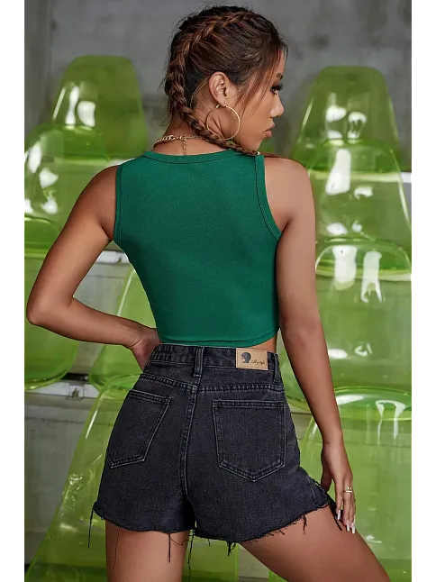 Kadın Yeşil Kare Yaka Crop Top Bluz – Şık, Rahat Ve Kolay Kombinlenebilir