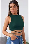 Kadın Yeşil Çapraz Bağlamalı Crop Top Büstiyer – Modern Ve Şık Tasarım