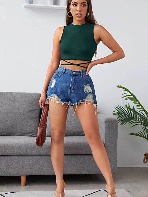 Kadın Yeşil Çapraz Bağlamalı Crop Top Büstiyer – Modern Ve Şık Tasarım