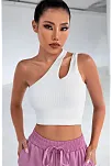Kadın Beyaz Tek Omuz Cut Out Detaylı Crop Top Bluz – Şık, Rahat Ve Kolay Kombinlenebilir