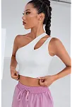 Kadın Beyaz Tek Omuz Cut Out Detaylı Crop Top Bluz – Şık, Rahat Ve Kolay Kombinlenebilir