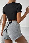 Kadın Siyah Yarım Kol Çapraz Bağlamalı Crop Top Bluz – Şık, Rahat Ve Kolay Kombinlenebilir