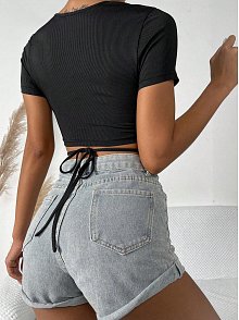 Kadın Siyah Yarım Kol Çapraz Bağlamalı Crop Top Bluz – Şık, Rahat Ve Kolay Kombinlenebilir