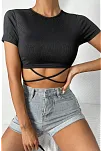 Kadın Siyah Yarım Kol Çapraz Bağlamalı Crop Top Bluz – Şık, Rahat Ve Kolay Kombinlenebilir