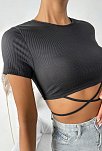 Kadın Siyah Yarım Kol Çapraz Bağlamalı Crop Top Bluz – Şık, Rahat Ve Kolay Kombinlenebilir