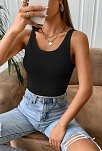 Kadın Siyah Kolsuz Kalın Askılı Uzun Crop Top Bluz & Atlet – Şık, Rahat Ve Kolay Kombinlenebilir