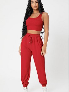 Kadın Kırmızı Kaşkorse Cepli Jogger Eşofman Altı Ve Crop Top Bluz – Şık, Rahat Ve Kolay Kombinlenebilir