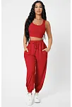 Kadın Kırmızı Kaşkorse Cepli Jogger Eşofman Altı Ve Crop Top Bluz – Şık, Rahat Ve Kolay Kombinlenebilir