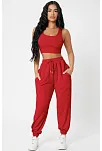 Kadın Kırmızı Kaşkorse Cepli Jogger Eşofman Altı Ve Crop Top Bluz – Şık, Rahat Ve Kolay Kombinlenebilir
