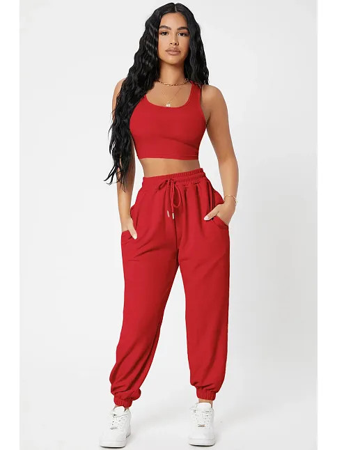 Kadın Kırmızı Kaşkorse Cepli Jogger Eşofman Altı Ve Crop Top Bluz – Şık, Rahat Ve Kolay Kombinlenebilir
