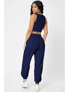 Kadın Lacivert Kaşkorse Cepli Jogger Eşofman Altı Ve Crop Top Bluz – Şık, Rahat Ve Kolay Kombinlenebilir