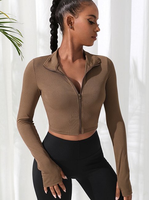 Kadın Kahverengi Uzun Kol Fermuarlı Parmak Geçme Detaylı Dik Yaka Crop Top Bluz – Şık, Rahat Ve Kolay Kombinlenebilir