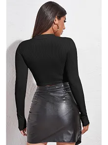 Kadın Siyah Göğüs Dekolteli Uzun Kollu Cut Out Crop Top Bluz – Şık, Rahat Ve Kolay Kombinlenebilir