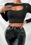 Kadın Siyah Göğüs Dekolteli Çapraz Askılı Uzun Kollu Crop Top Bluz – Şık, Rahat Ve Kolay Kombinlenebilir