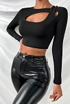 Kadın Siyah Göğüs Dekolteli Çapraz Askılı Uzun Kollu Crop Top Bluz – Şık, Rahat Ve Kolay Kombinlenebilir