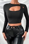 Kadın Siyah Göğüs Dekolteli Çapraz Askılı Uzun Kollu Crop Top Bluz – Şık, Rahat Ve Kolay Kombinlenebilir