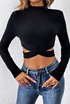 Kadın Siyah Çapraz Bel Detaylı Dik Yaka Uzun Kol Crop Top Bluz – Şık, Rahat Ve Kolay Kombinlenebilir