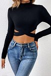 Kadın Siyah Çapraz Bel Detaylı Dik Yaka Uzun Kol Crop Top Bluz – Şık, Rahat Ve Kolay Kombinlenebilir