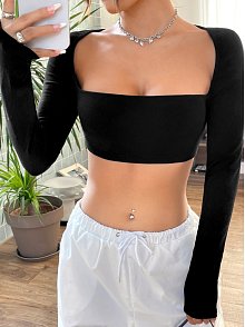 Kadın Siyah Uzun Kol Göğüs Ve Sırt Dekolteli Crop Top Bluz – Şık, Rahat Ve Kolay Kombinlenebilir