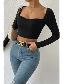Kadın Siyah Uzun Kol Göğüs Dekolteli Şık Crop Top Bluz – Şık, Rahat Ve Kolay Kombinlenebilir