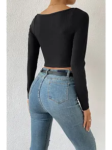 Kadın Siyah Uzun Kol Göğüs Dekolteli Şık Crop Top Bluz – Şık, Rahat Ve Kolay Kombinlenebilir