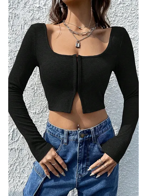 Kadın Siyah Uzun Kollu Agraflı Göğüs Ve Göbek Dekolteli Crop Top Bluz – Şık, Rahat Ve Kolay Kombinlenebilir
