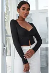 Kadın Siyah Uzun Kollu Düğmeli Göğüs Ve Göbek Dekolteli Crop Top Bluz – Şık, Rahat Ve Kolay Kombinlenebilir