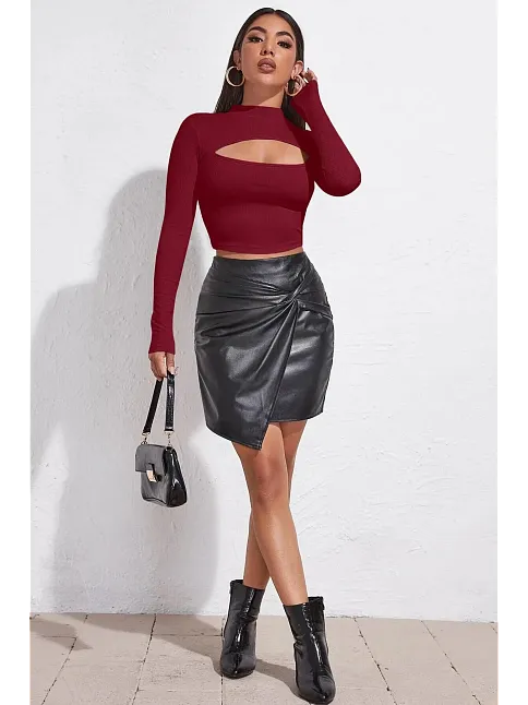 Kadın Bordo Göğüs Dekolteli Uzun Kollu Cut Out Crop Top Bluz – Şık, Rahat Ve Kolay Kombinlenebilir