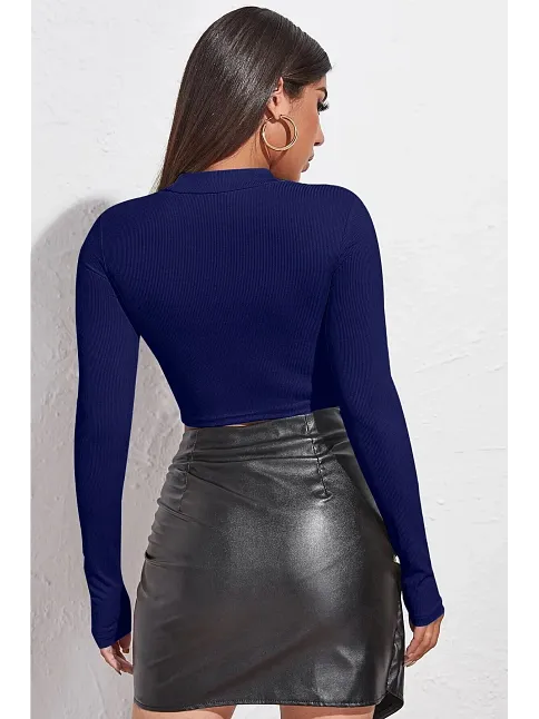 Kadın Lacivert Göğüs Dekolteli Uzun Kollu Cut Out Crop Top Bluz – Şık, Rahat Ve Kolay Kombinlenebilir