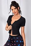 Kadın Siyah Çift Fermuarlı Yarım Kol Crop Top Bluz – Şık, Rahat Ve Kolay Kombinlenebilir